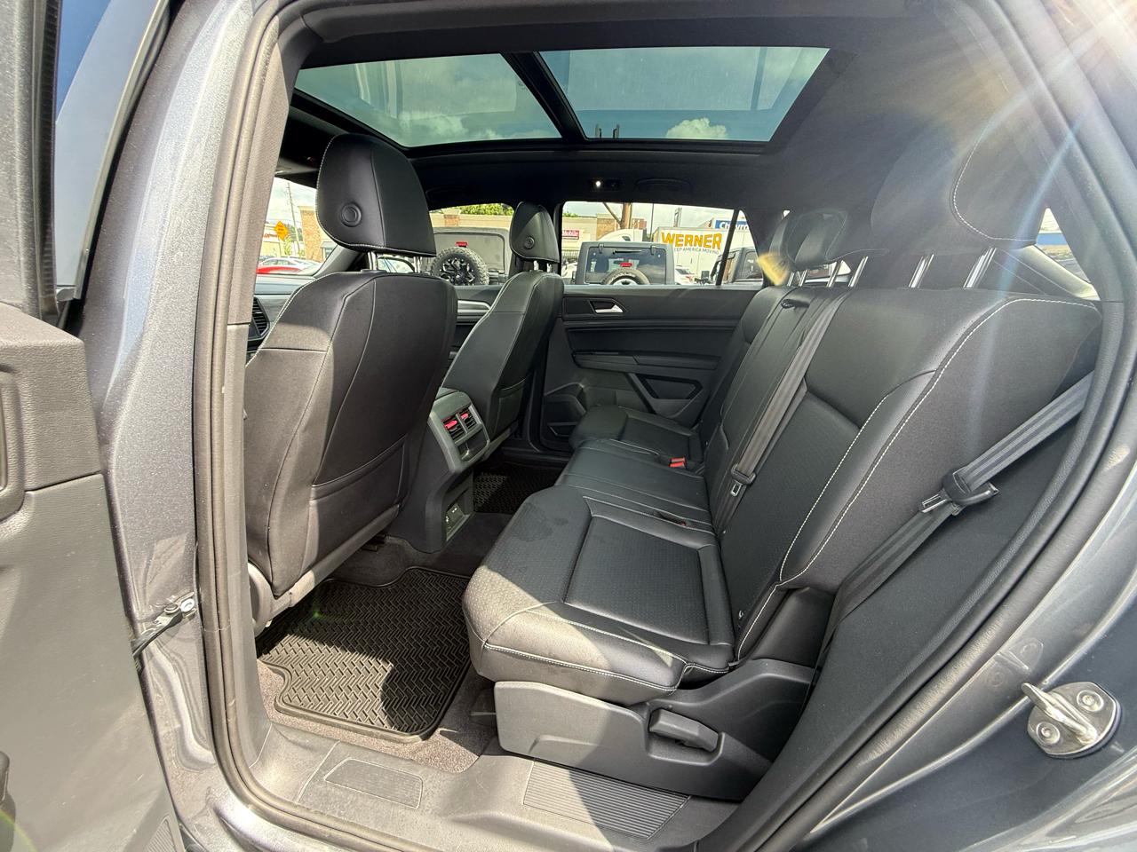 Volkswagen Atlas Cross Sport 2.0T SE w/Technology 4MOTION 2020
