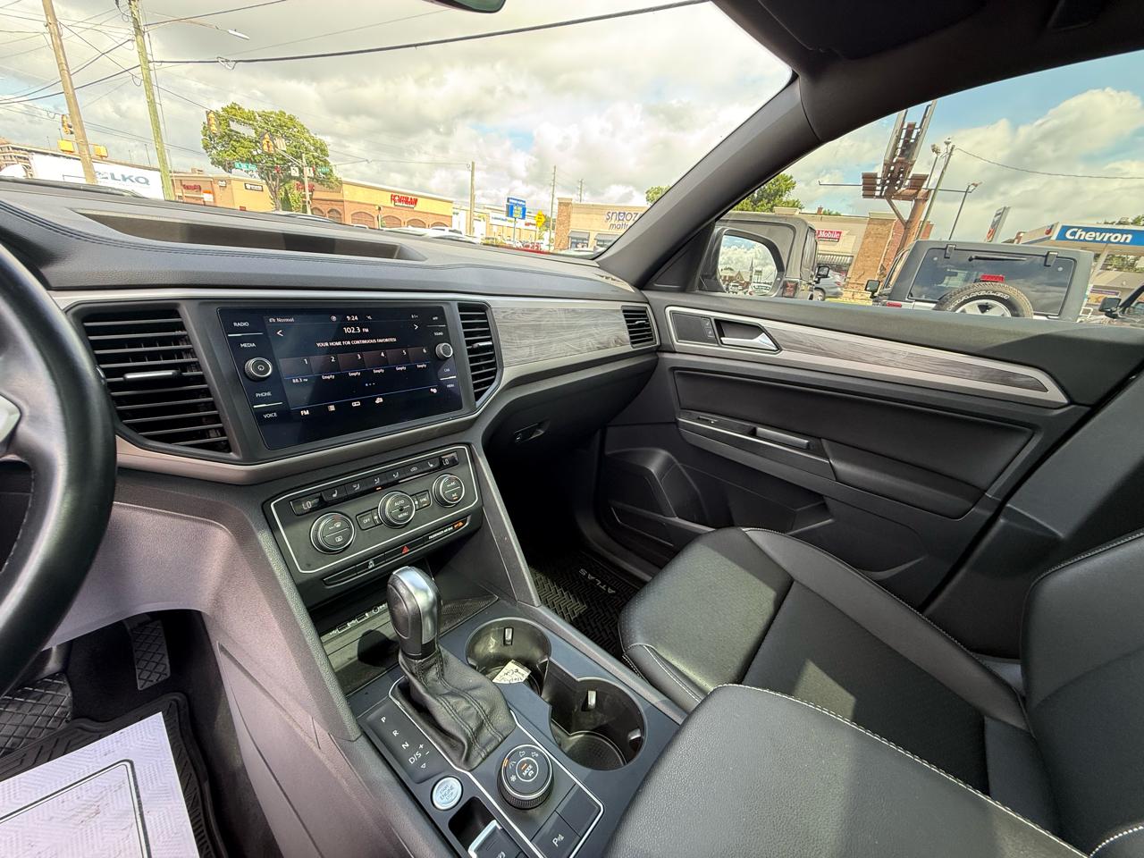 Volkswagen Atlas Cross Sport 2.0T SE w/Technology 4MOTION 2020