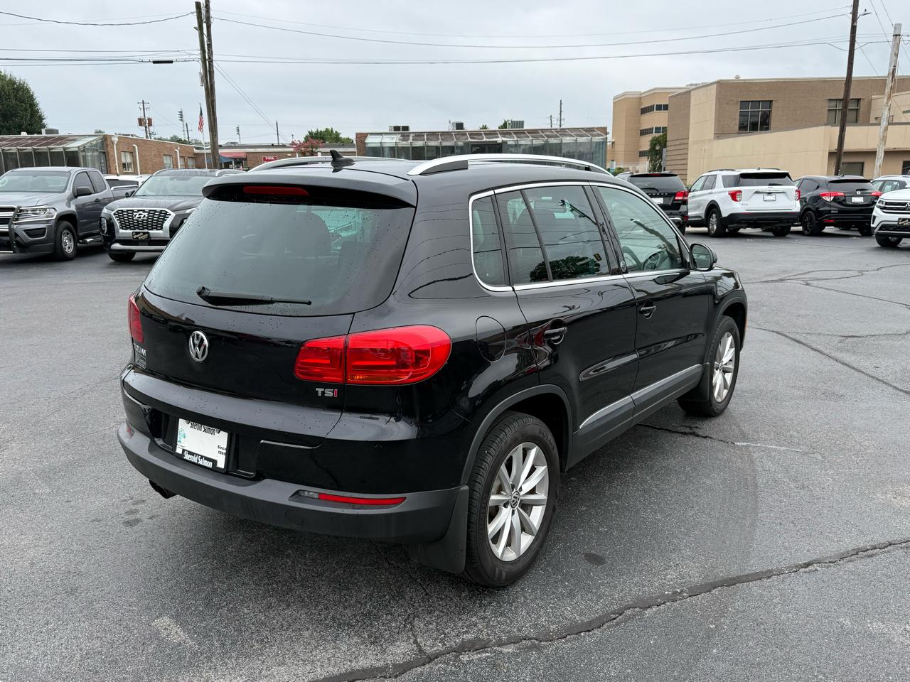Volkswagen Tiguan 2.0T Wolfsburg Edition FWD 2017