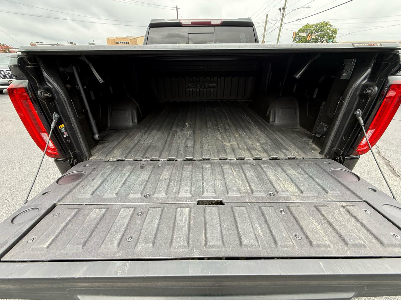 GMC Sierra 1500 4WD Crew Cab 147" SLT 2020