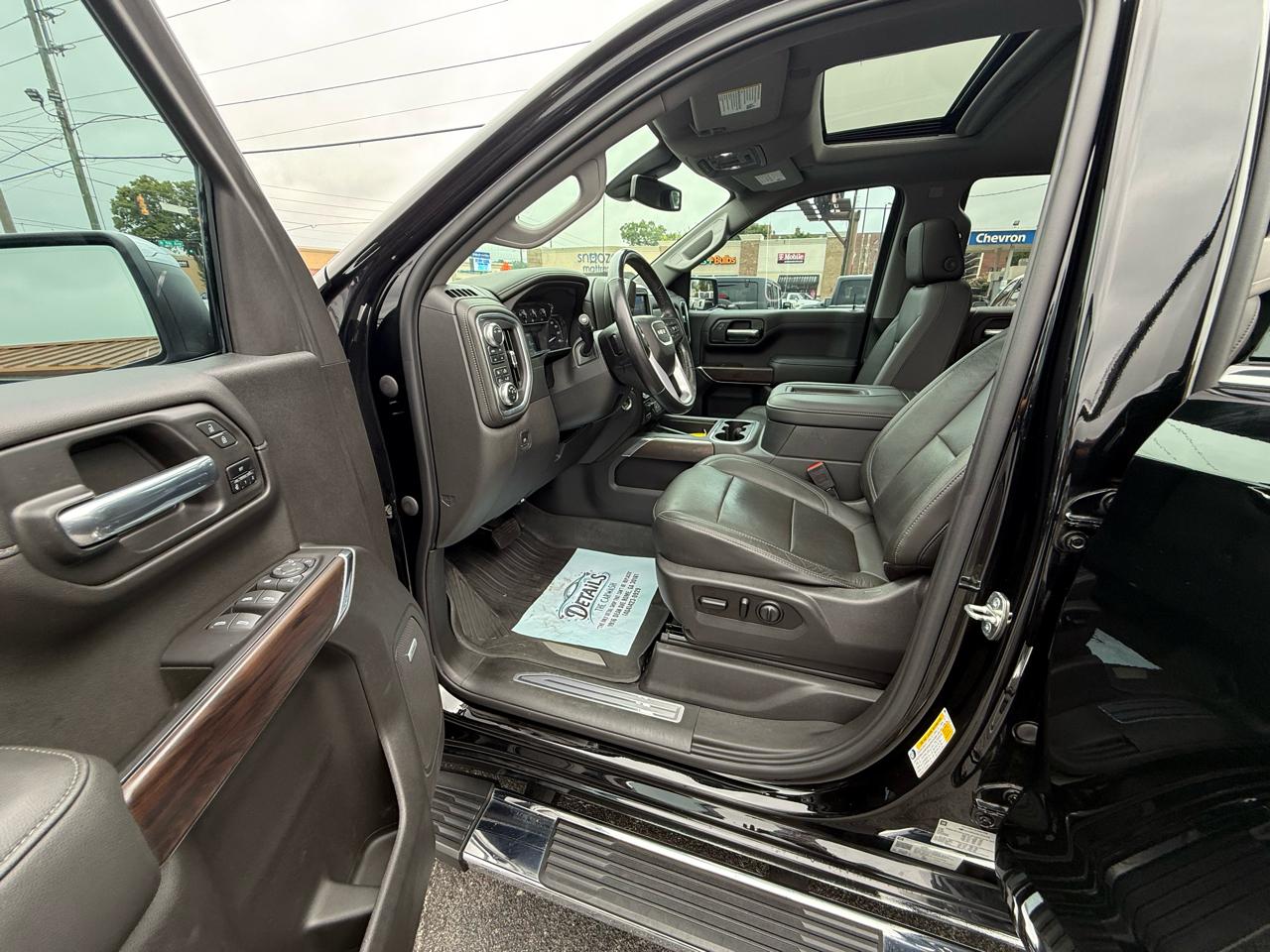 GMC Sierra 1500 4WD Crew Cab 147" SLT 2020