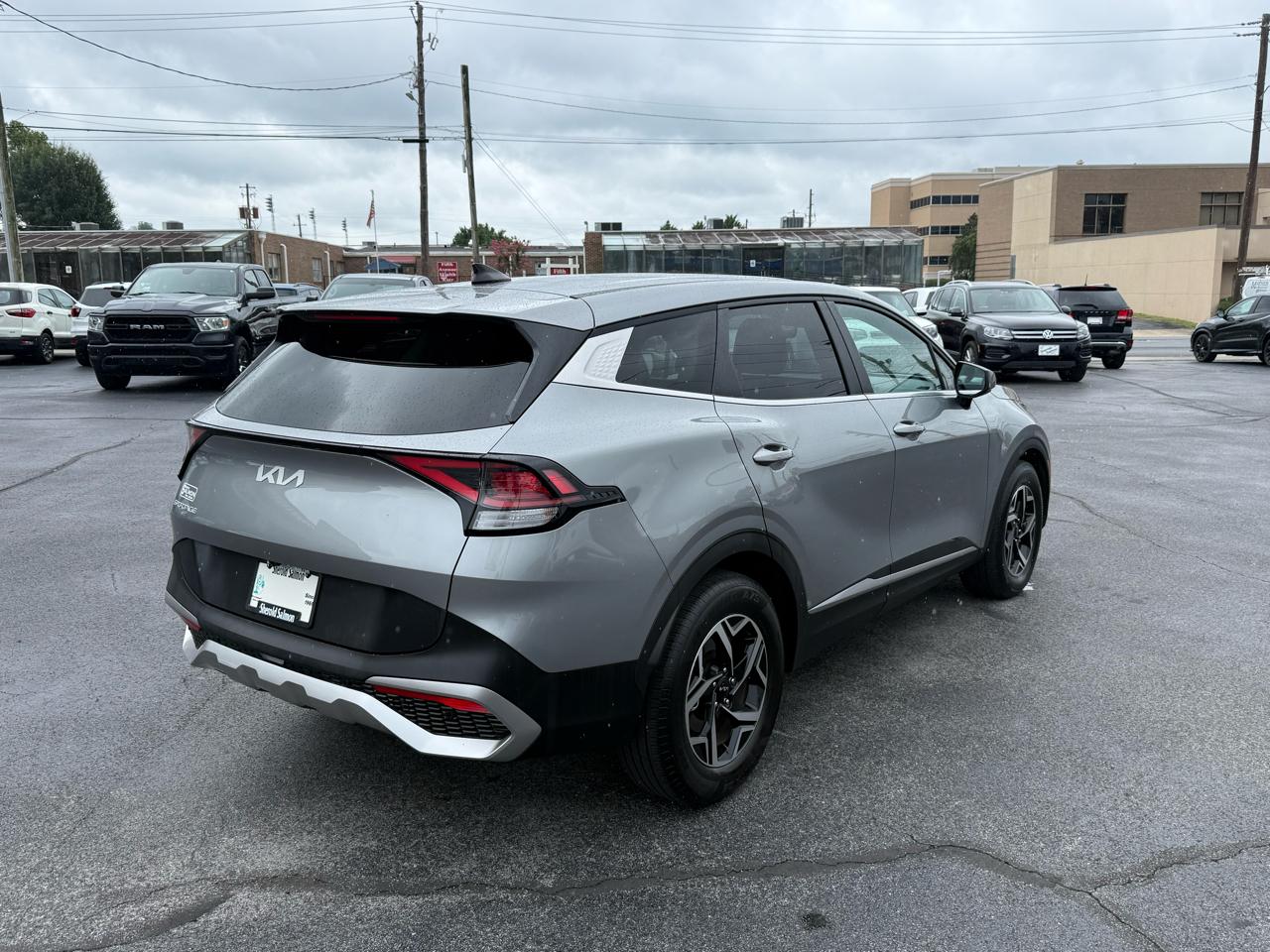 Kia Sportage LX FWD 2024