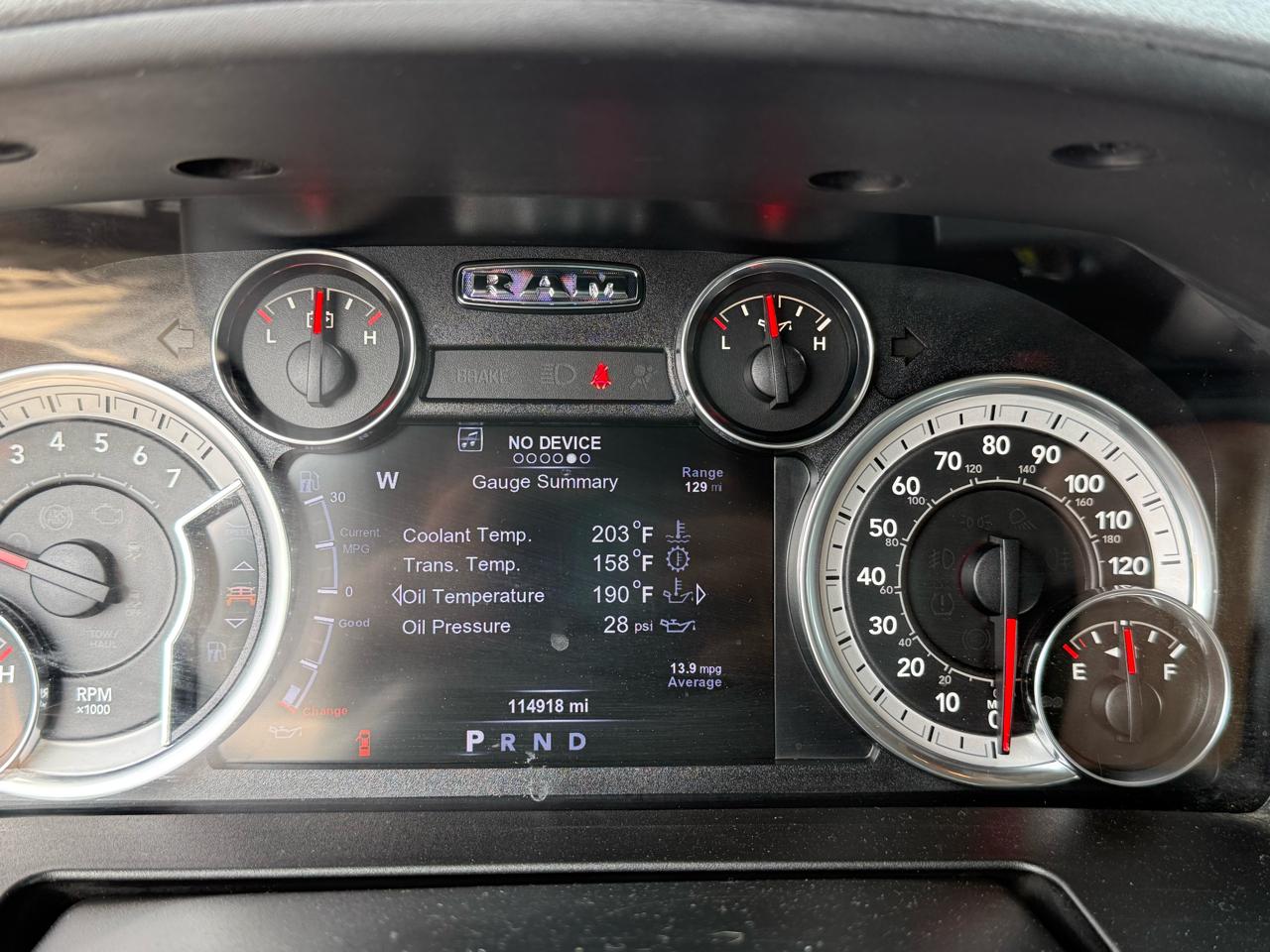 RAM 1500 Big Horn 4x4 Crew Cab 5'7" Box 2017