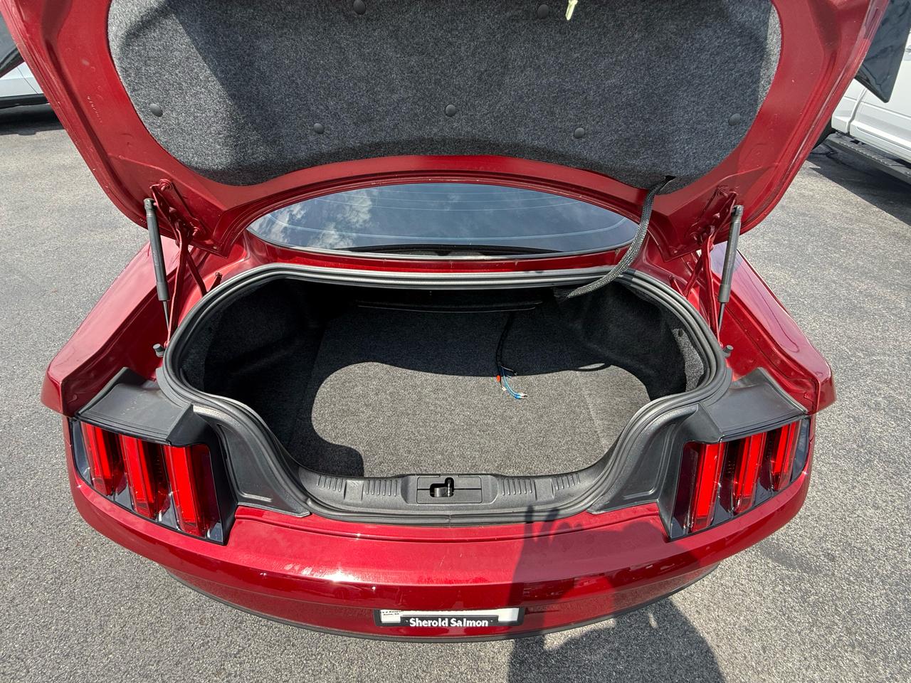 Ford Mustang 2dr Fastback EcoBoost 2016