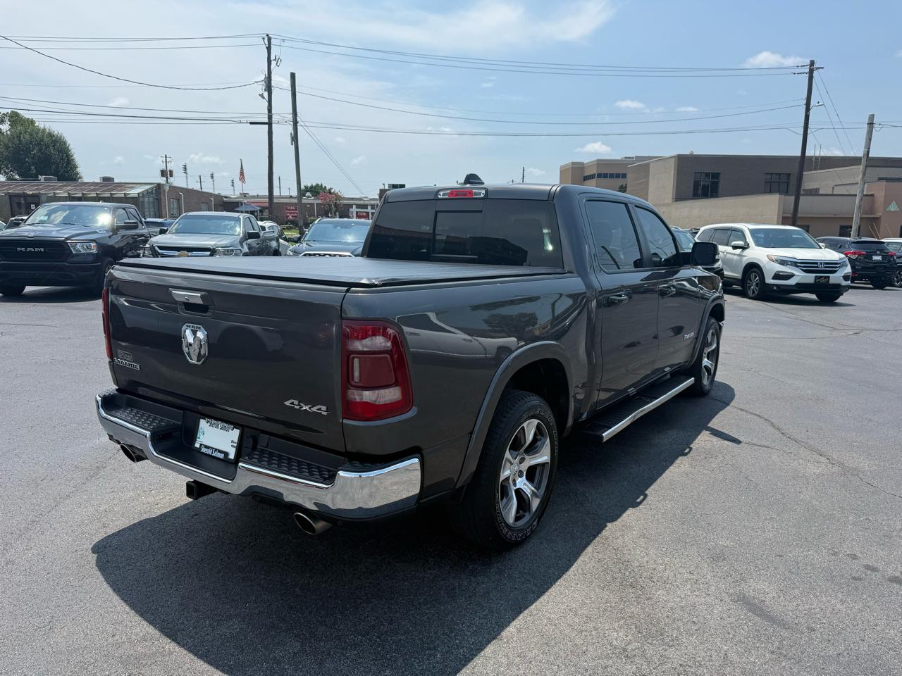 RAM 1500 Laramie 4x4 Crew Cab 5'7" Box 2019