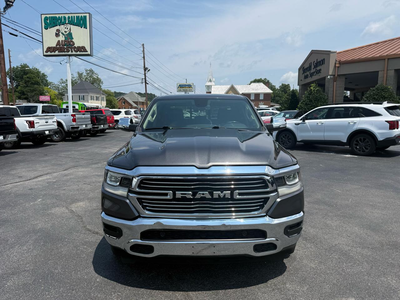 RAM 1500 Laramie 4x4 Crew Cab 5'7" Box 2019