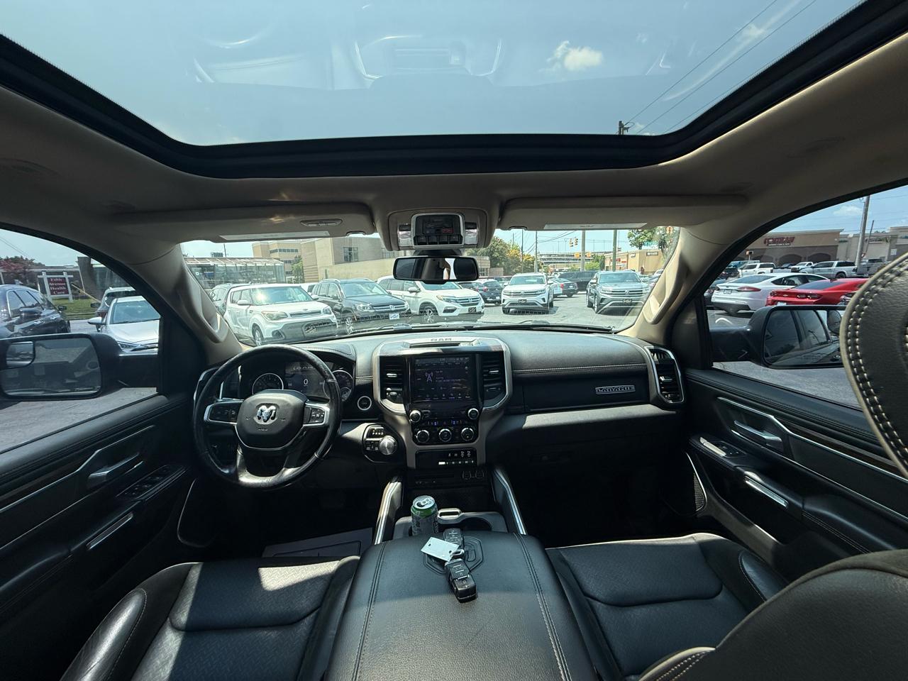 RAM 1500 Laramie 4x4 Crew Cab 5'7" Box 2019
