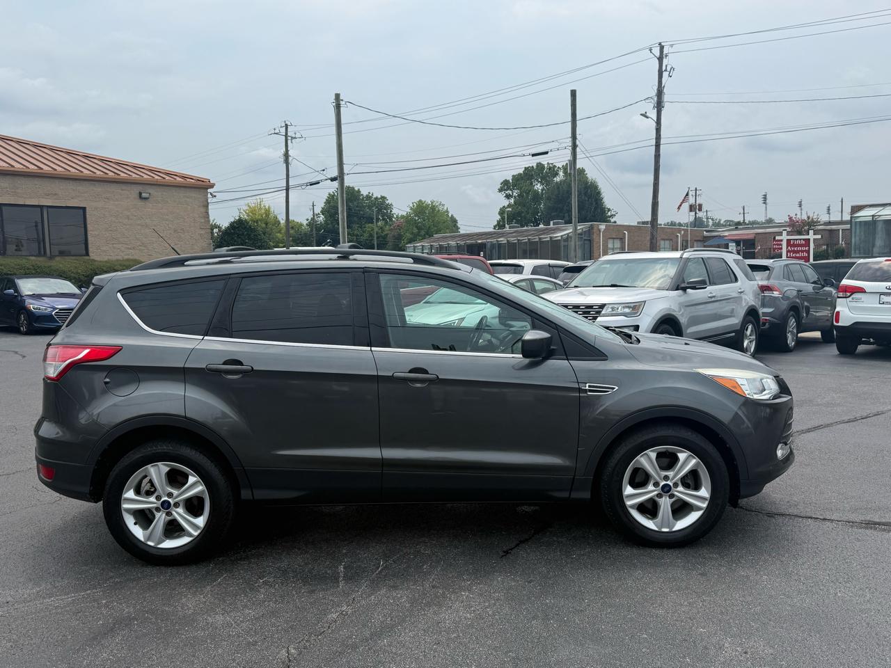 Ford Escape FWD 4dr SE 2016