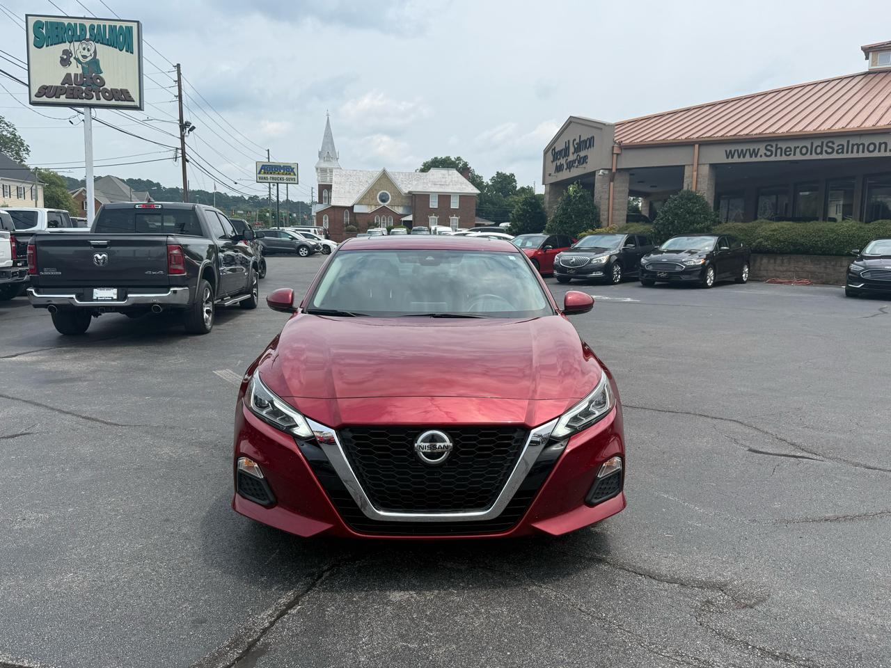 Nissan Altima 2.5 SV Sedan 2021