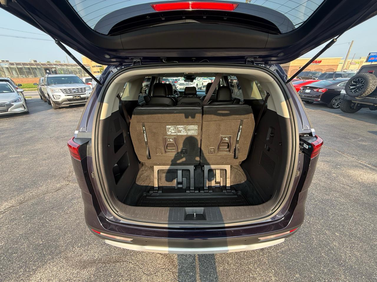 Kia Carnival LXS FWD 2022
