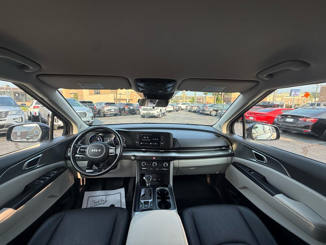 Kia Carnival LXS FWD 2022