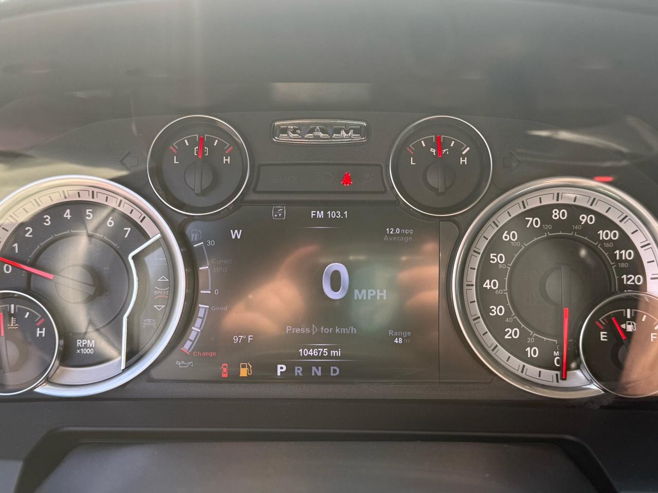 RAM 1500 Laramie 4x4 Crew Cab 5'7" Box 2017