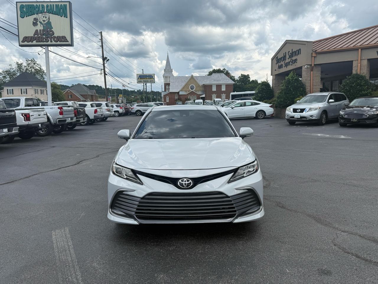 Toyota Camry SE Auto (Natl) 2024