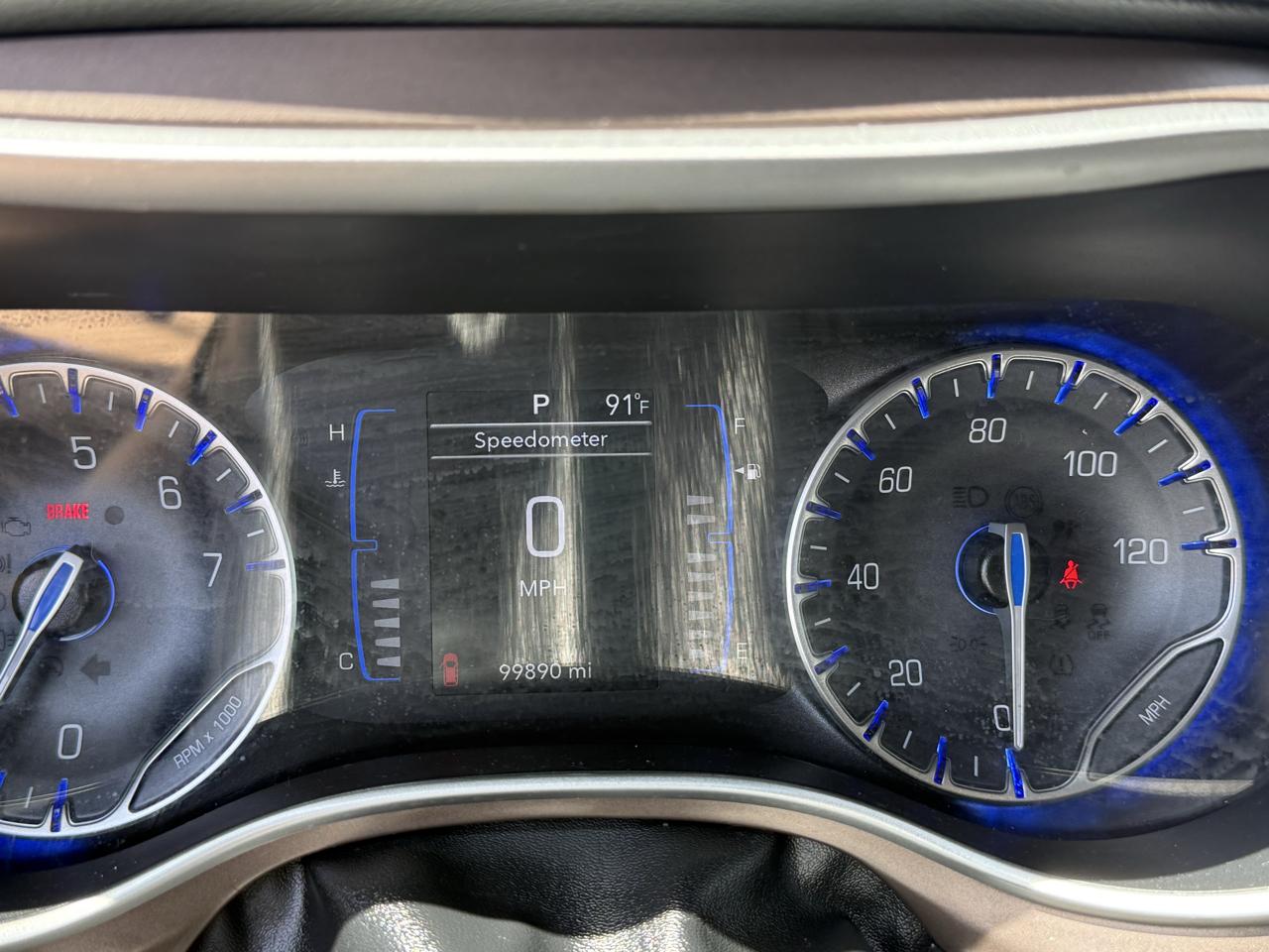 Chrysler Voyager LX FWD 2022