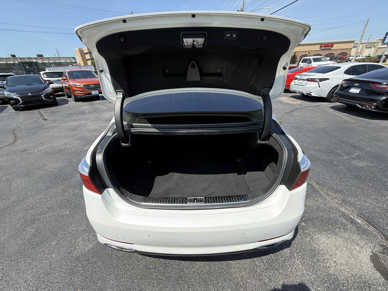 Kia K900 V8 Luxury 2018