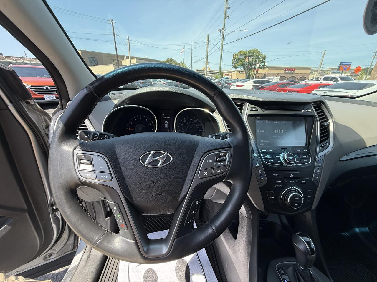 Hyundai Santa Fe AWD 4dr GLS 2014