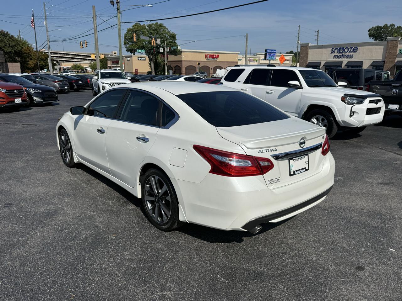 Nissan Altima 4dr Sdn I4 2.5 SR 2016