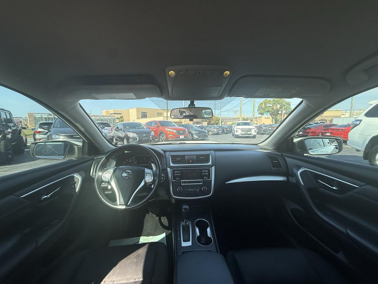 Nissan Altima 4dr Sdn I4 2.5 SR 2016