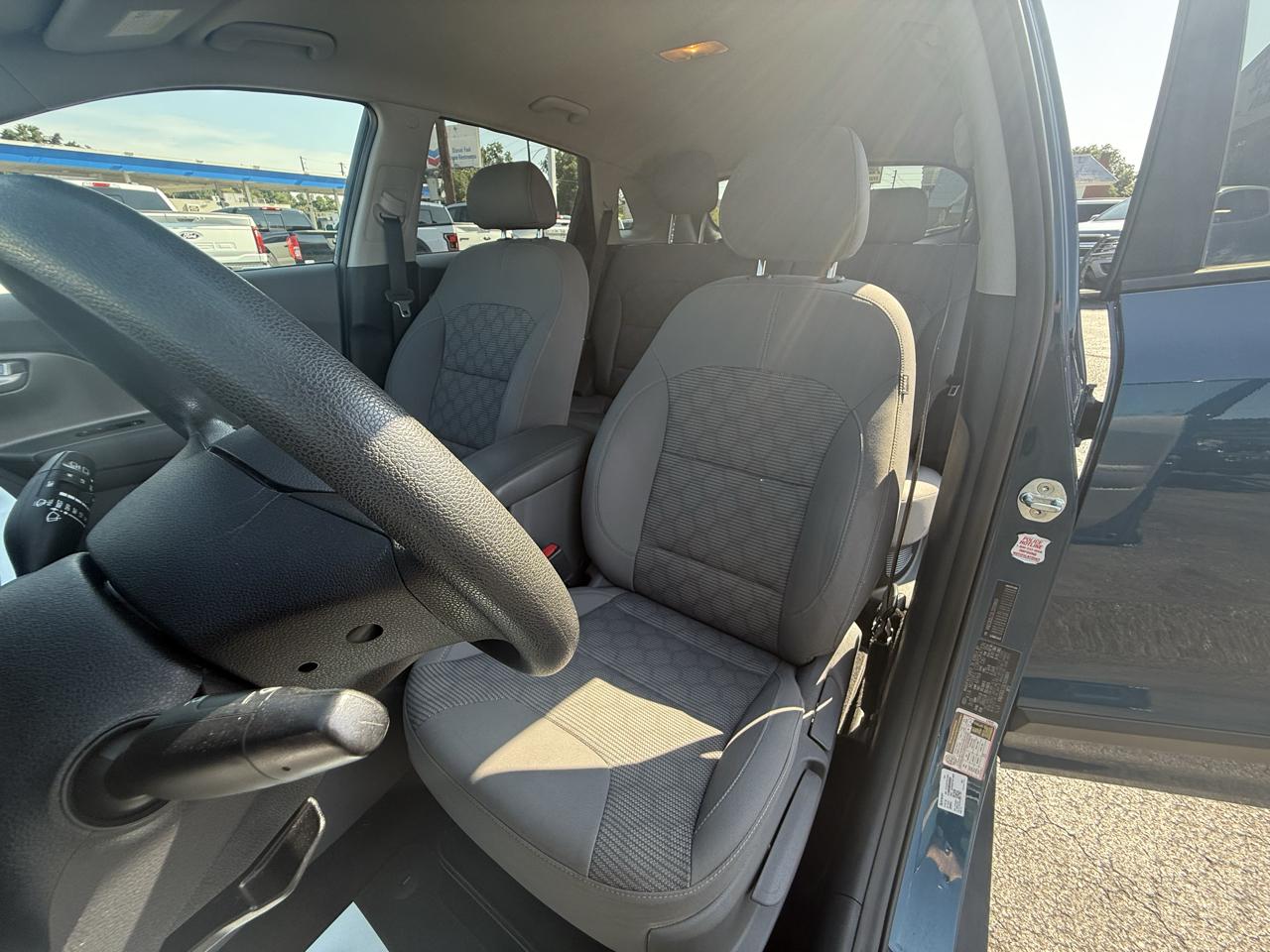 Kia Niro LX FWD 2020