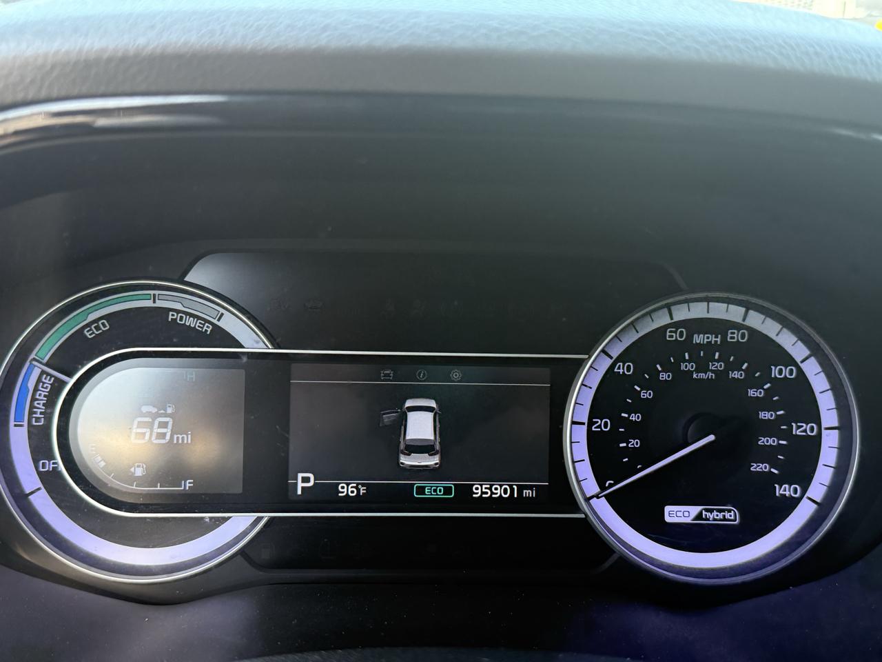 Kia Niro LX FWD 2020