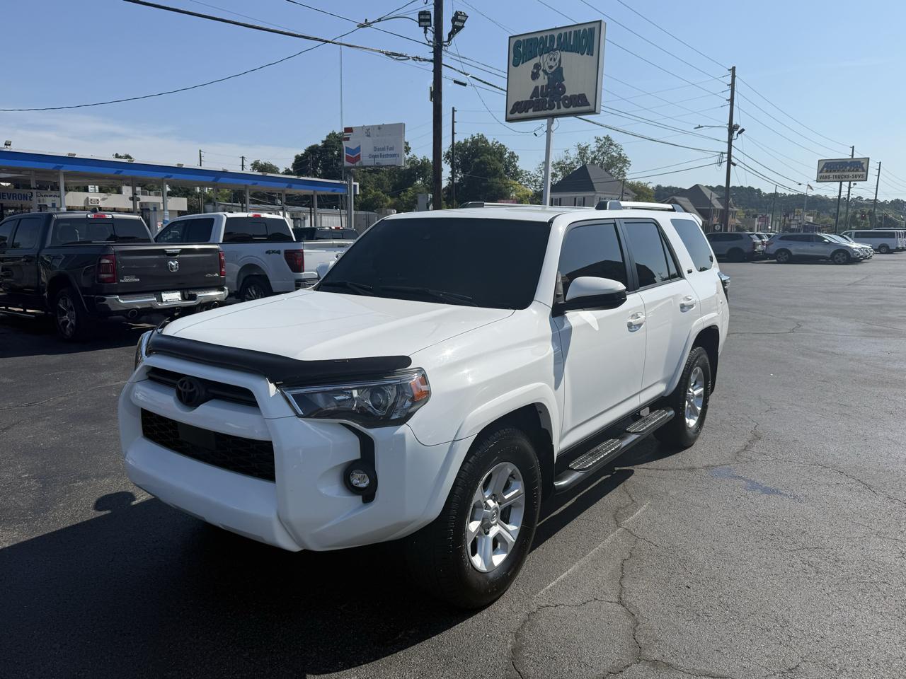 Toyota 4Runner SR5 2WD (Natl) 2022