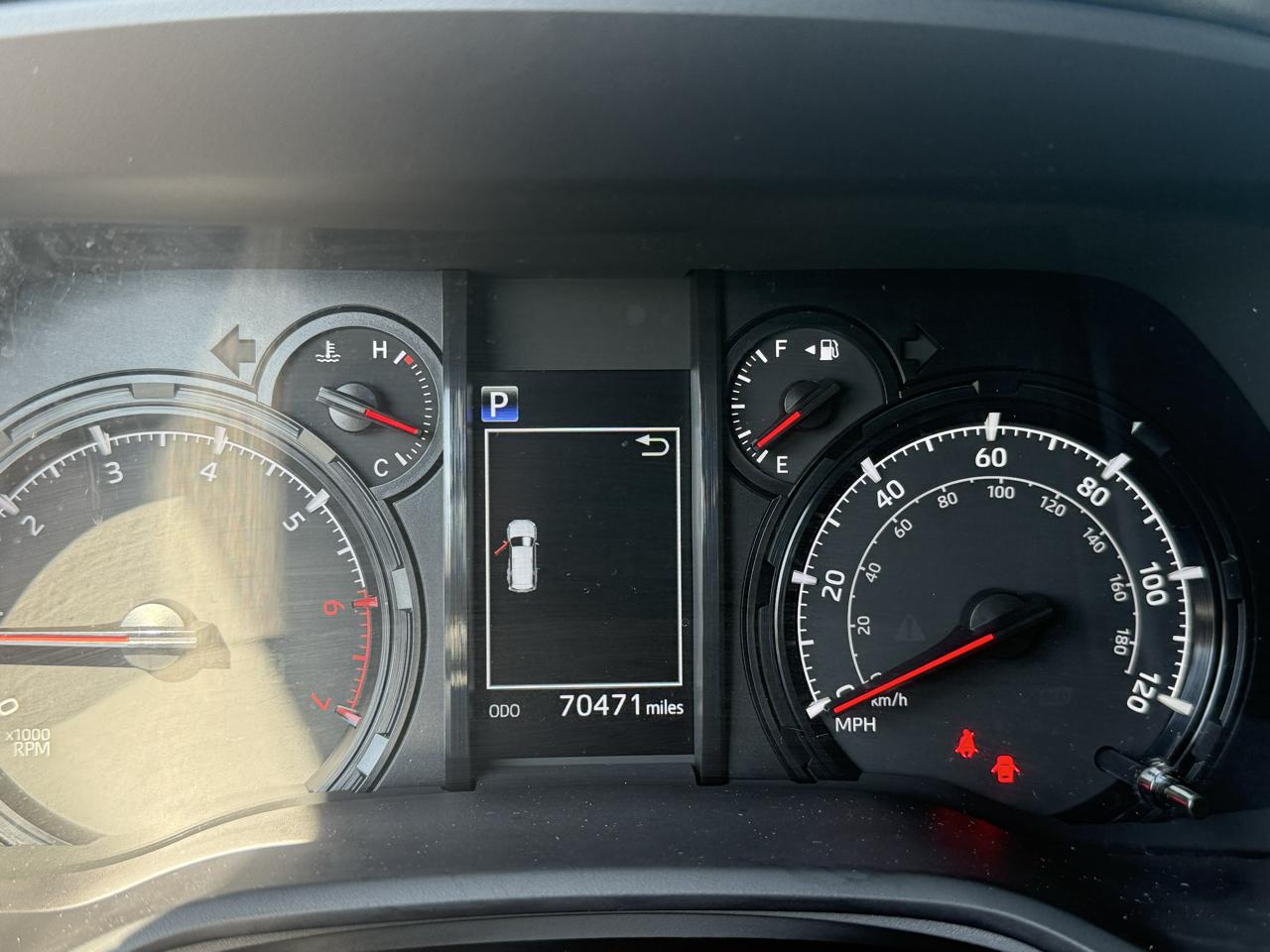 Toyota 4Runner SR5 2WD (Natl) 2022