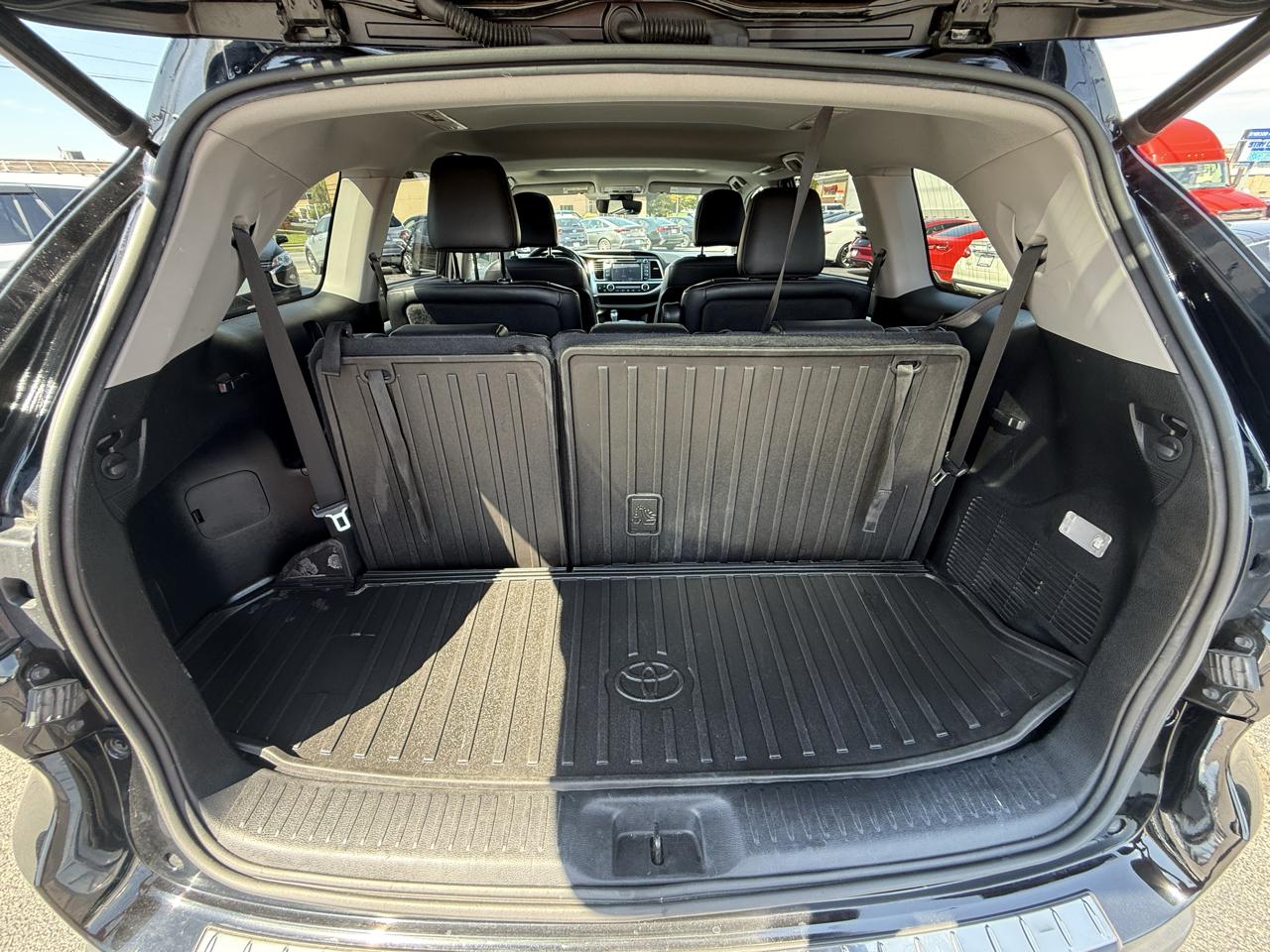 Toyota Highlander XLE V6 AWD (Natl) 2019