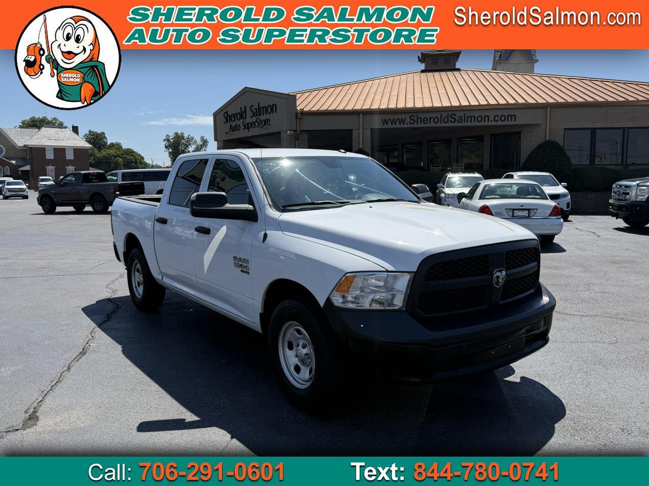 RAM 1500 Classic Tradesman 4x4 Crew Cab 5'7" Box 2022