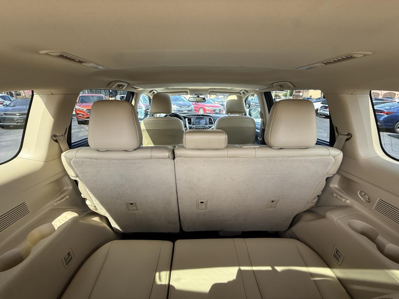 Toyota Highlander AWD 4dr V6 XLE (Natl) 2016