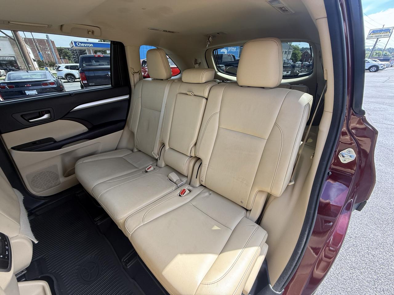 Toyota Highlander AWD 4dr V6 XLE (Natl) 2016