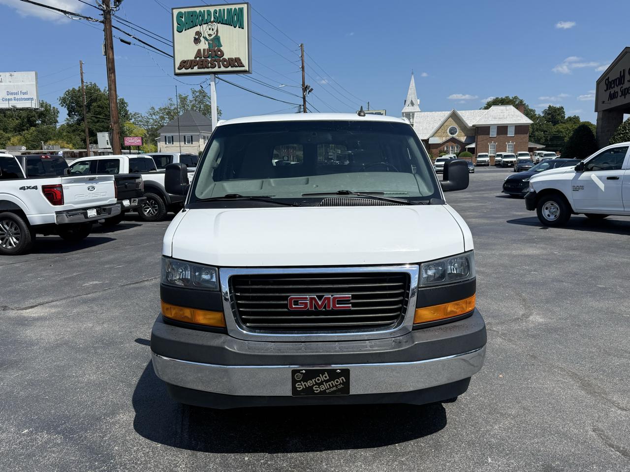 GMC Savana Passenger RWD 3500 155" LS 2023