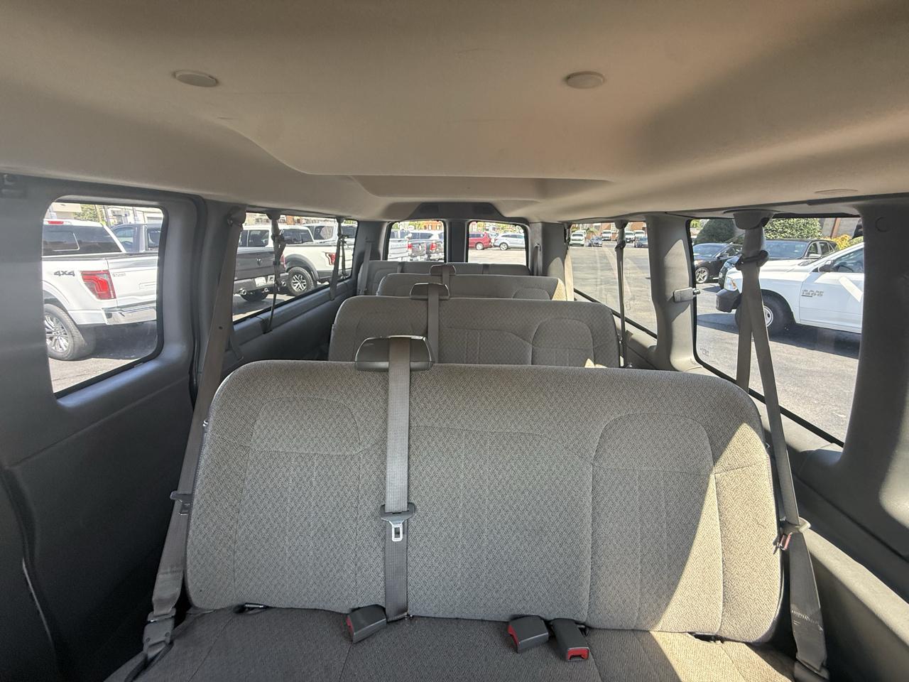 GMC Savana Passenger RWD 3500 155" LS 2023