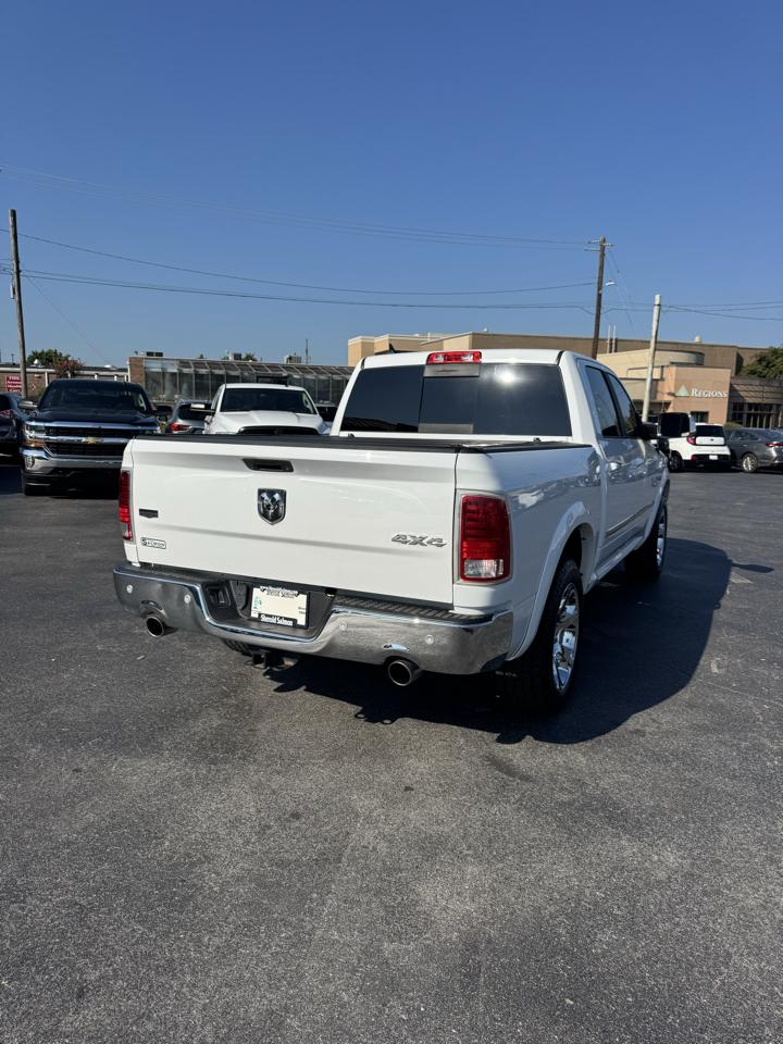 RAM 1500 Laramie 4x4 Crew Cab 5'7" Box 2017