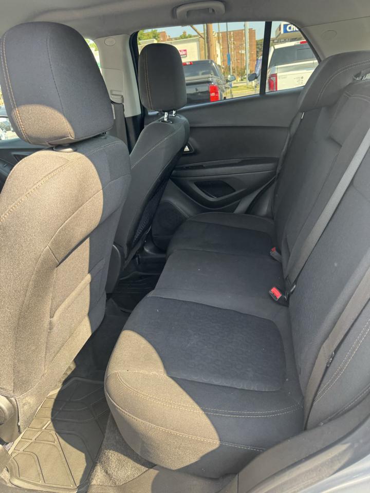 Chevrolet Trax FWD 4dr LS 2020