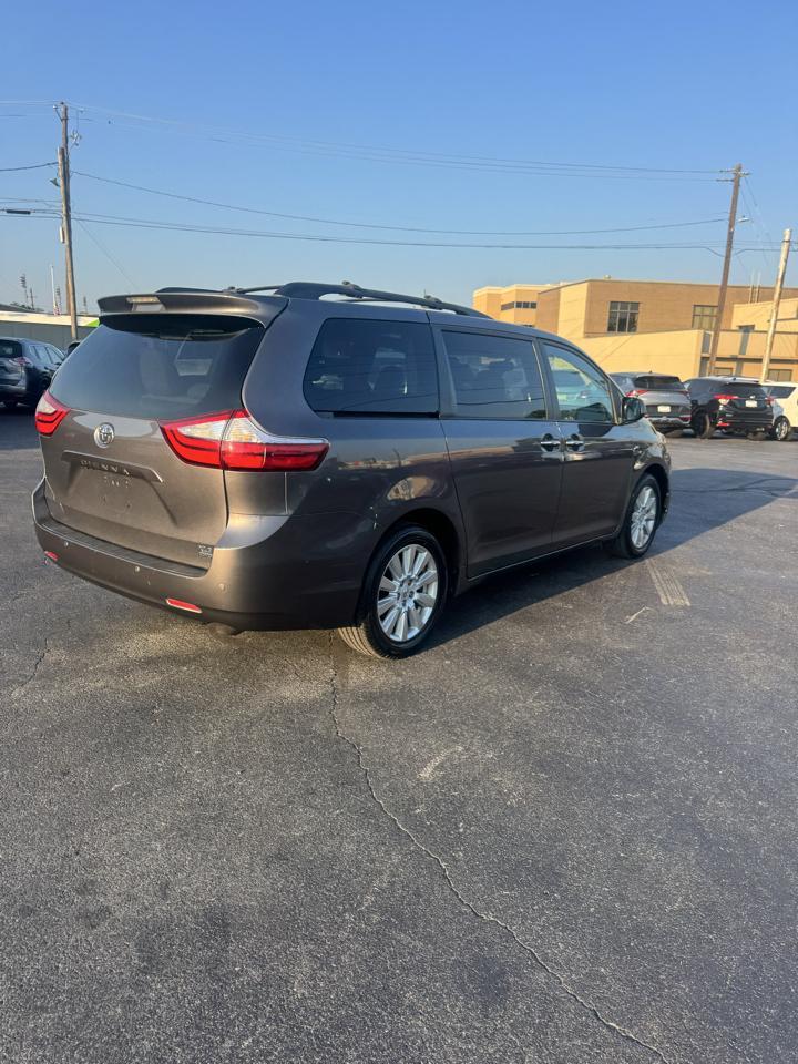 Toyota Sienna Limited Premium AWD 7-Passenger (Natl) 2017