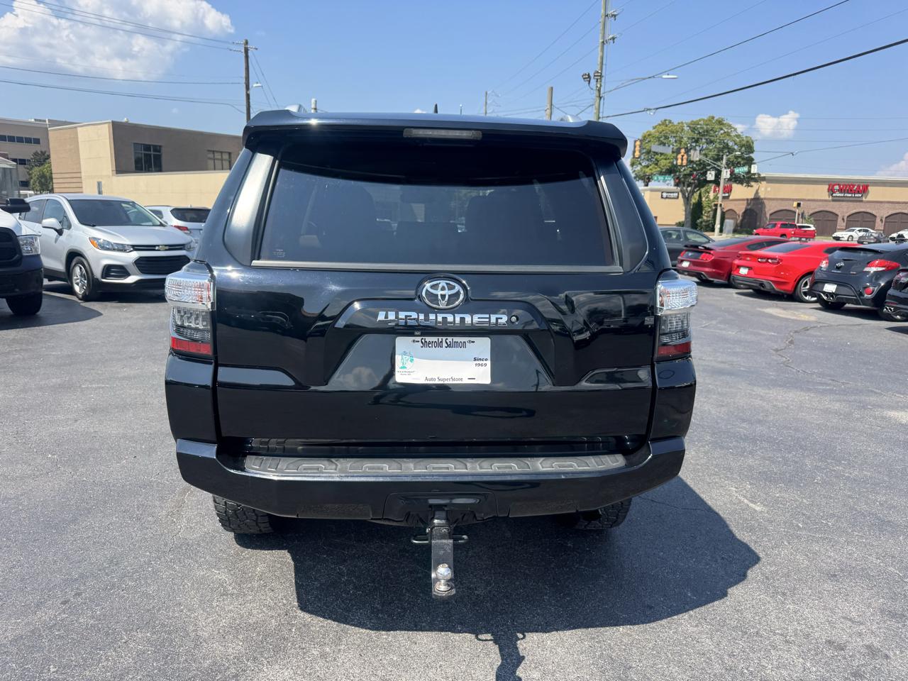 Toyota 4Runner RWD 4dr V6 SR5 Premium (Natl) 2016