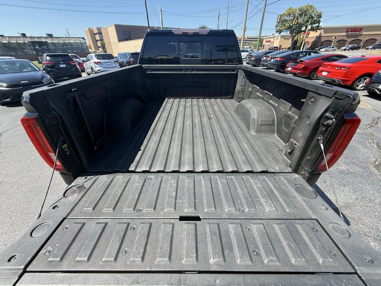 GMC Sierra 1500 4WD Crew Cab 157" Denali 2020