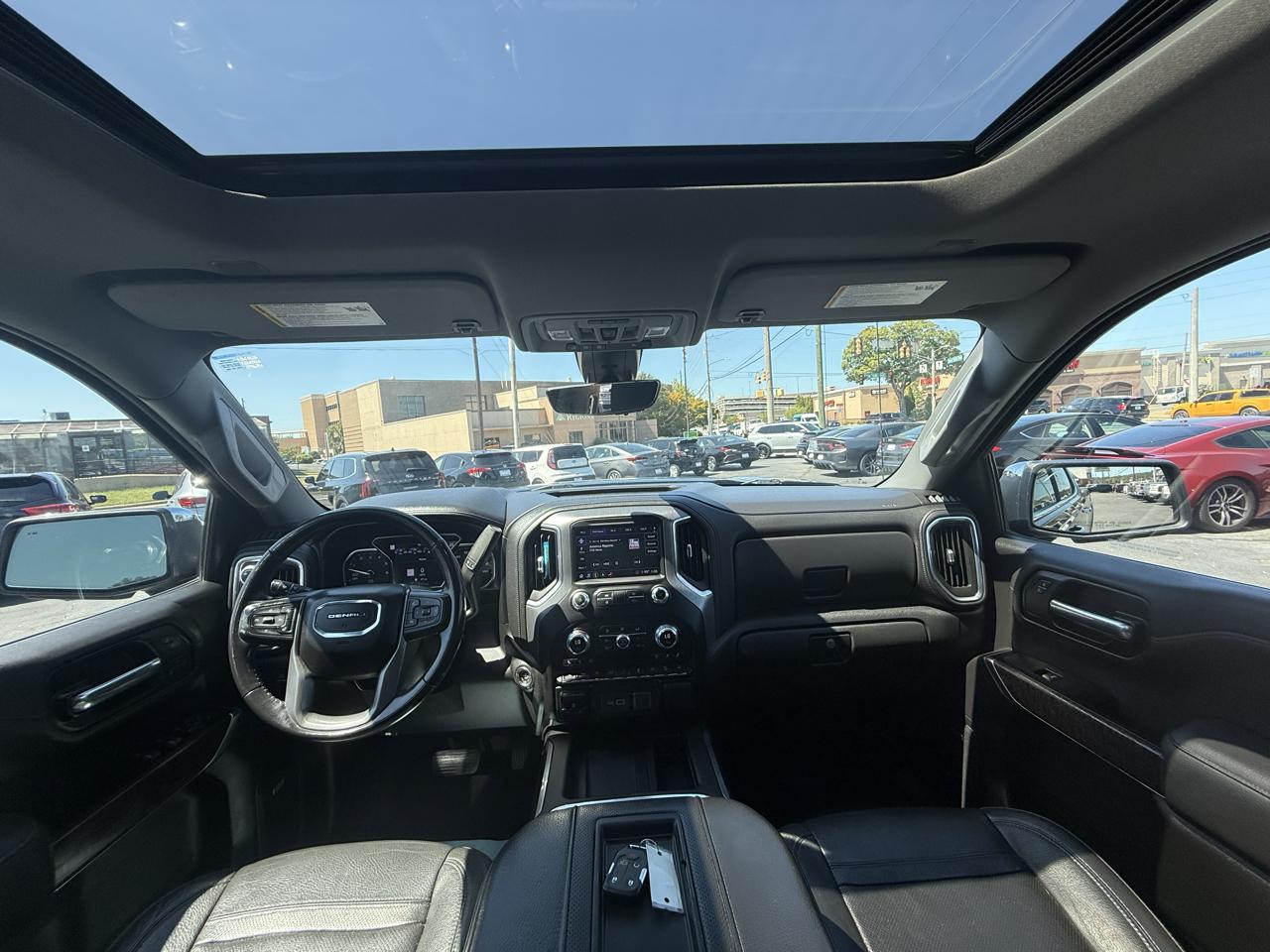 GMC Sierra 1500 4WD Crew Cab 157" Denali 2020
