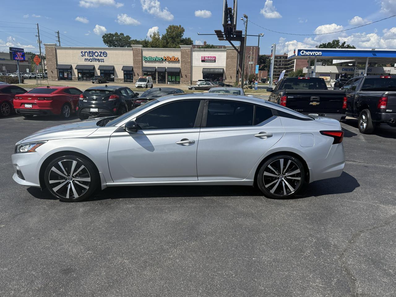 Nissan Altima 2.5 SR Sedan 2019