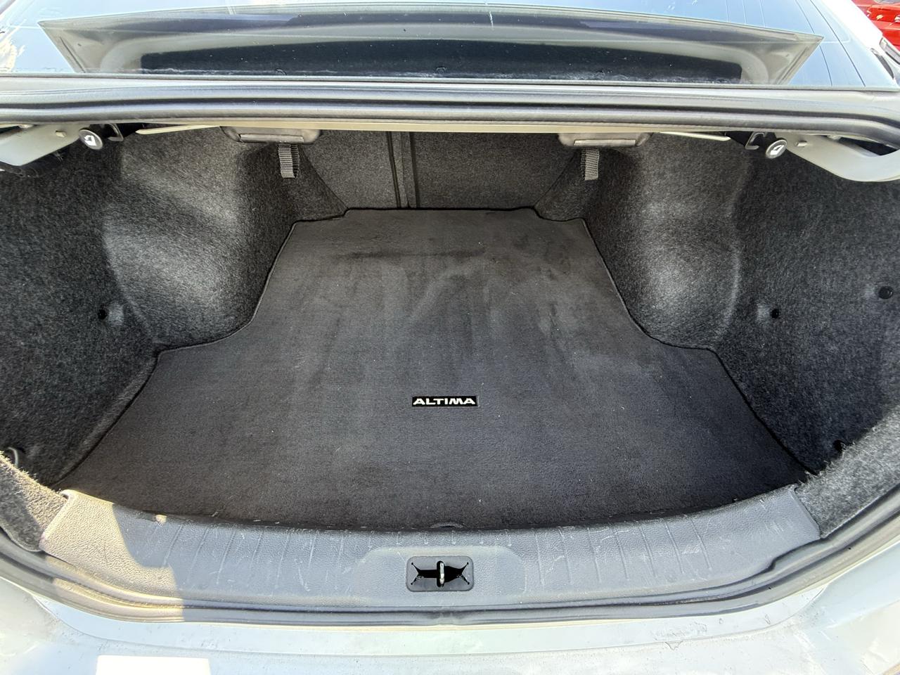 Nissan Altima 2.5 SR Sedan 2019