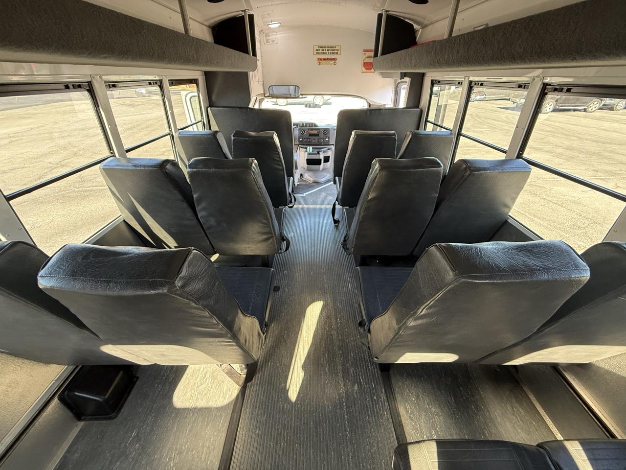 Ford E-Series Cutaway E-350 SRW 138" WB 2019