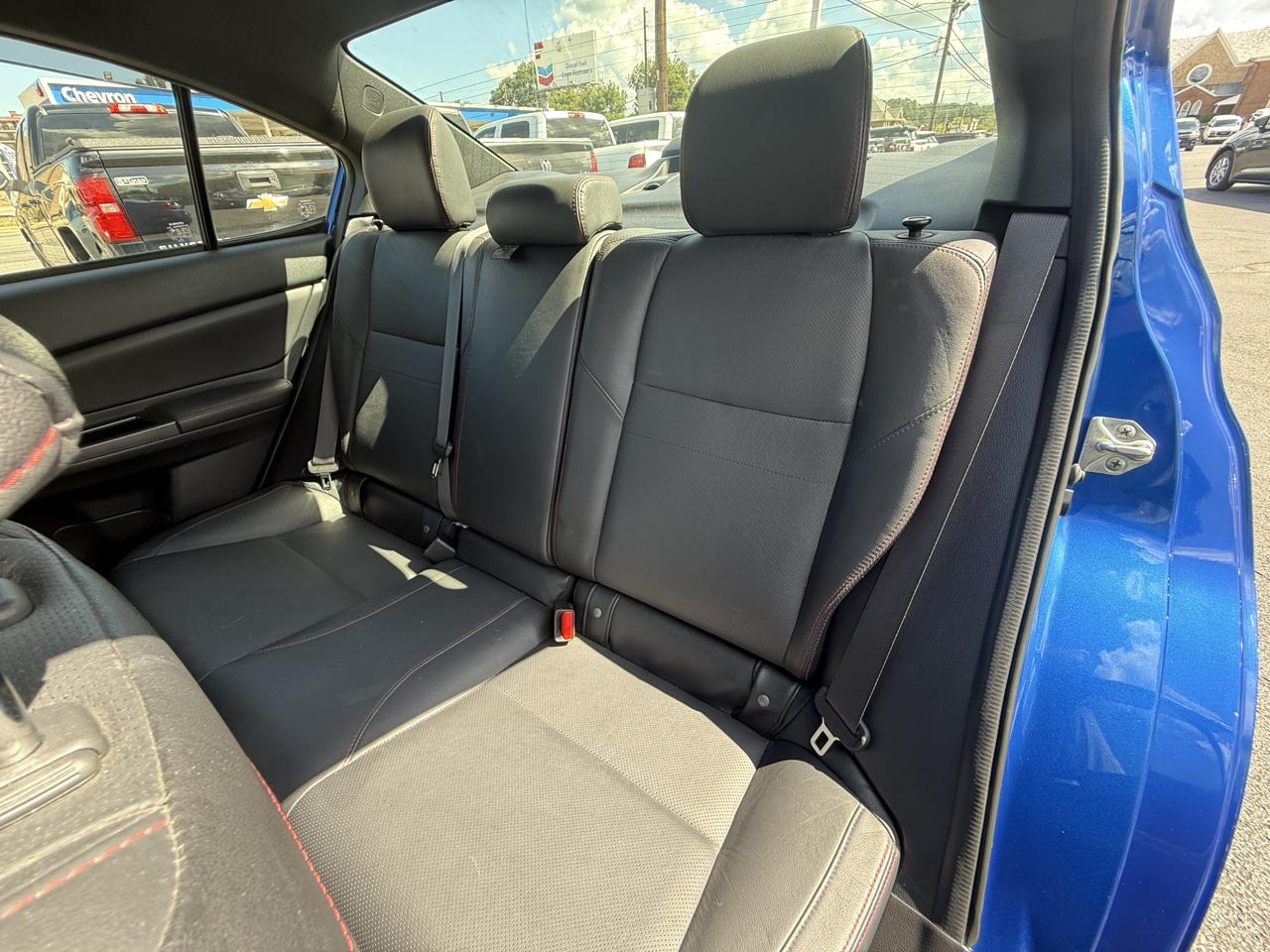 Subaru WRX 4dr Sdn CVT Limited 2015