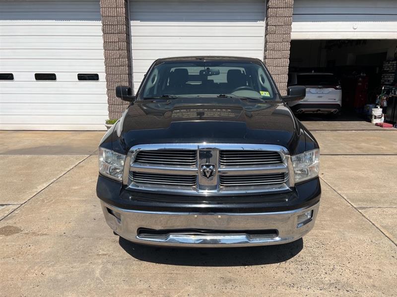 RAM 1500 SLT Quad Cab 4WD 2012