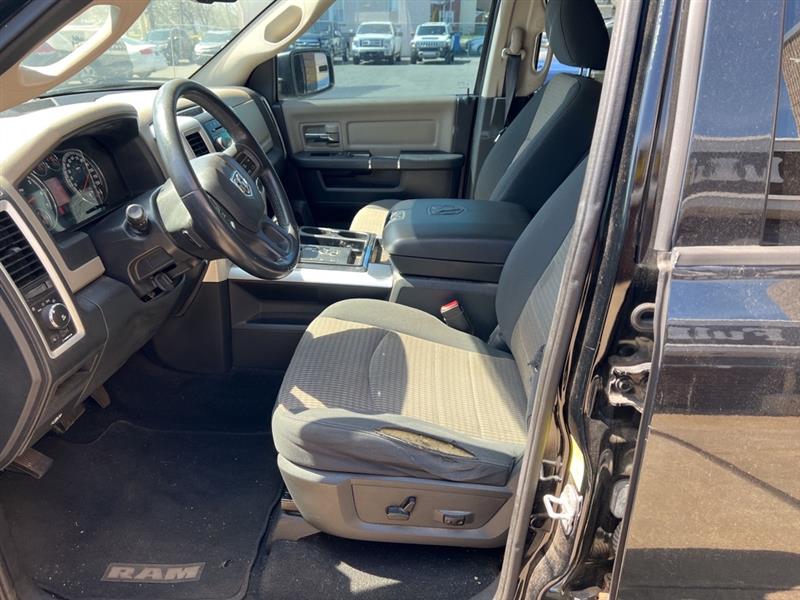 RAM 1500 SLT Quad Cab 4WD 2012