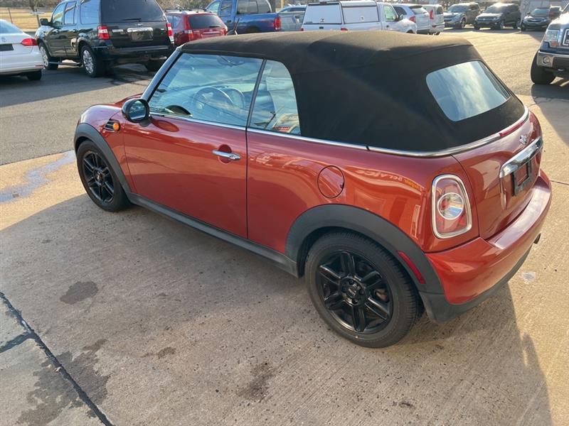 MINI Cooper Convertible 2013