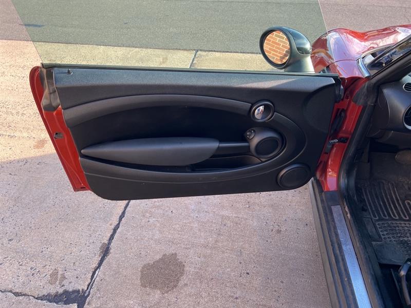 MINI Cooper Convertible 2013