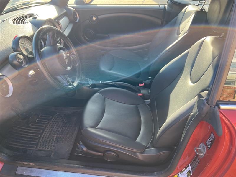 MINI Cooper Convertible 2013
