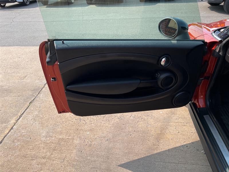 MINI Cooper Convertible 2013