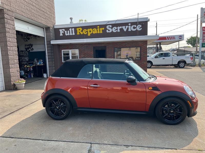 MINI Cooper Convertible 2013