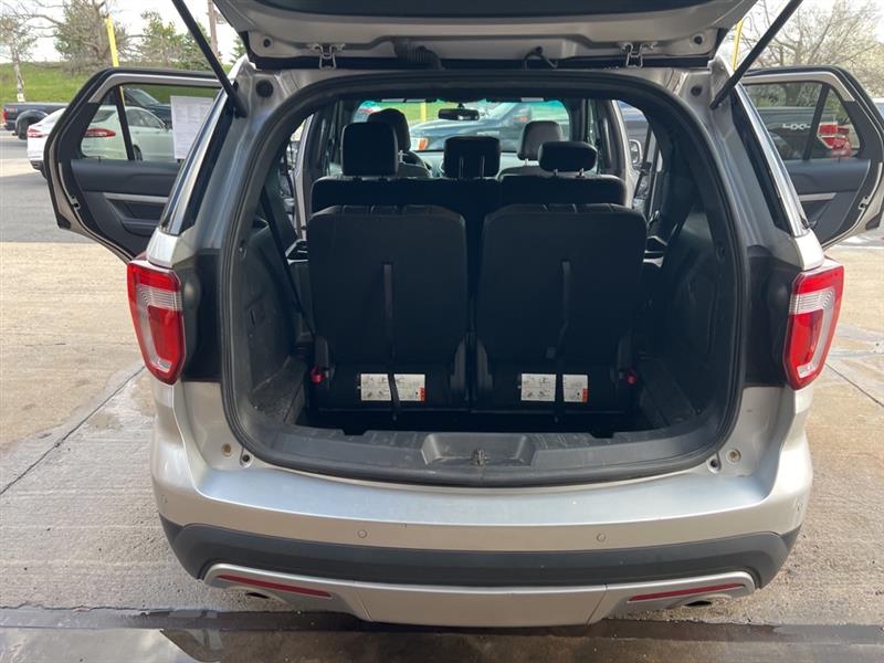 Ford Explorer XLT 4WD 2016